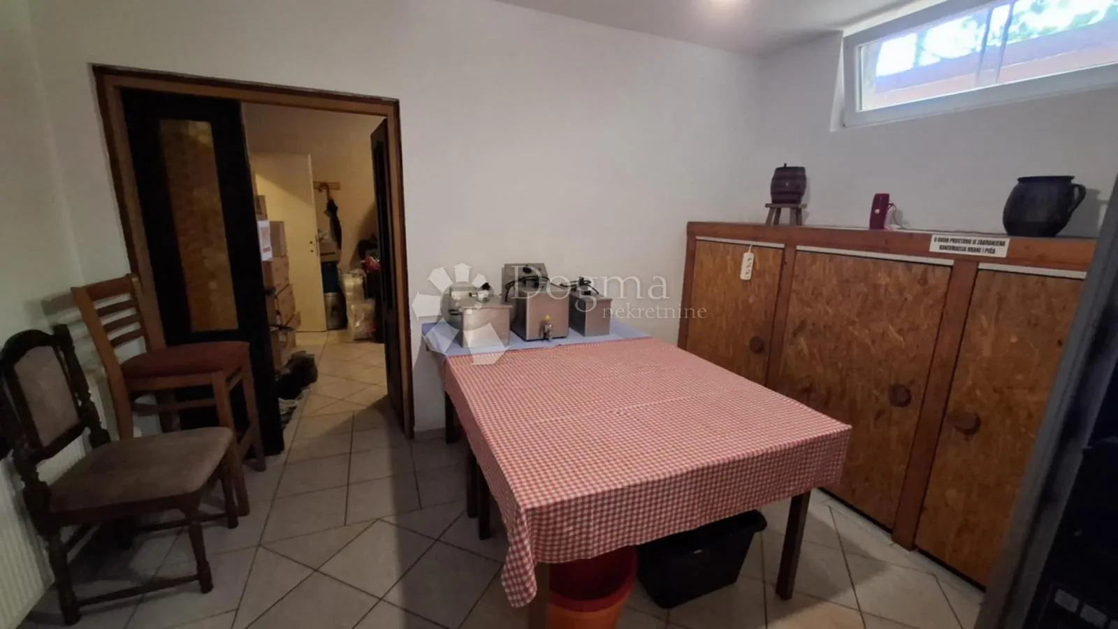 seoski raj 5 minuta od centra grada - slika 39