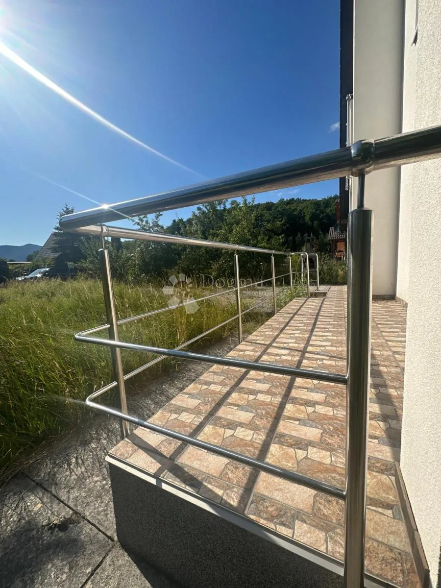kvalitetna i lijepa kuća na savršenoj lokaciji - slika 5