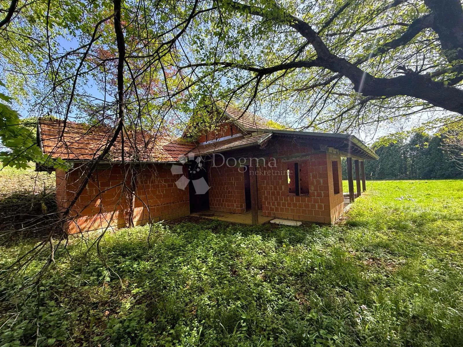 investicijska prilika – štrigova, 5 objekata u roh-bau fazi - slika 2