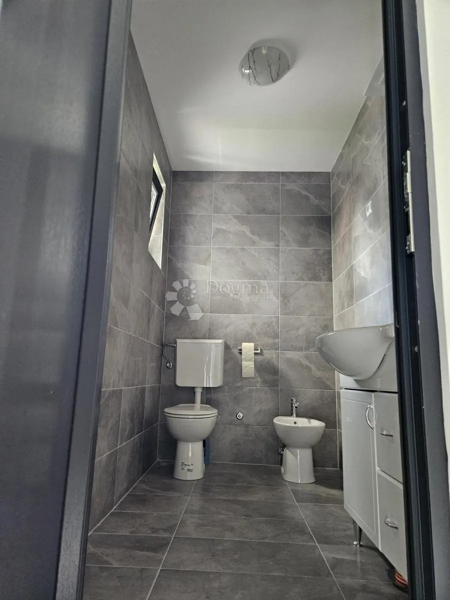 poslovni prostor za najam – varaždin, 110 m² - slika 12