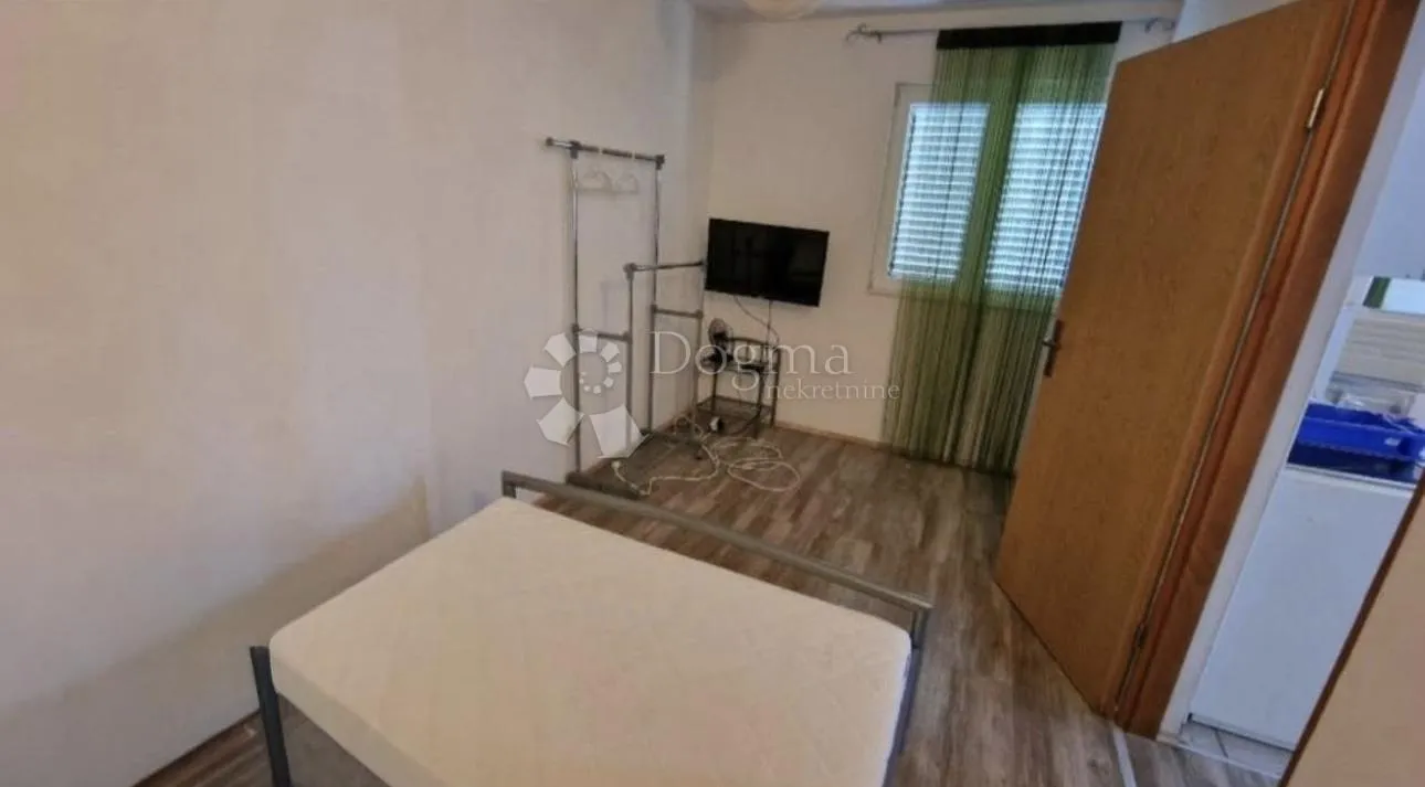 šparadići, kuća s 5 apartmana 50 m od mora! - slika 5
