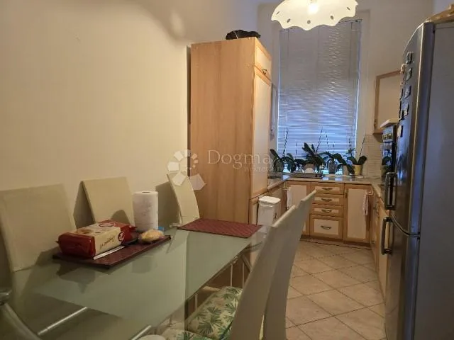 odličan uređen 3s+db stan na mlaci - slika 20