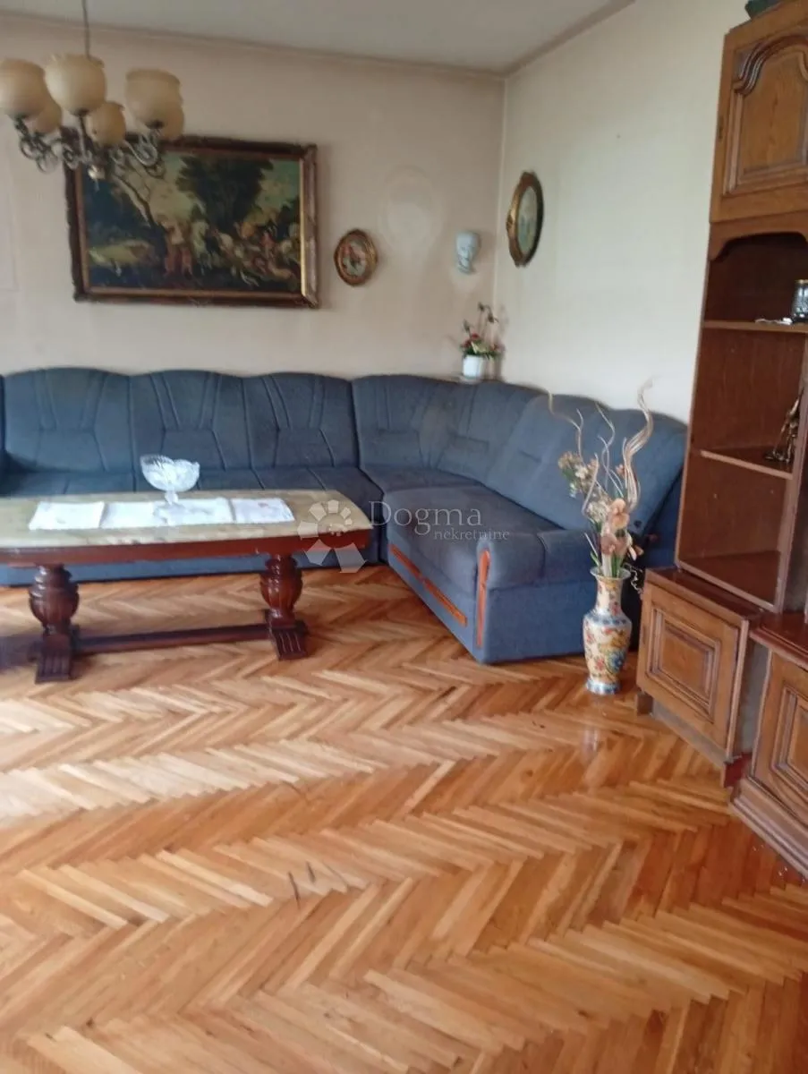 stambeno-poslovno imanje u centru rešetara, 3.416m2 - slika 6