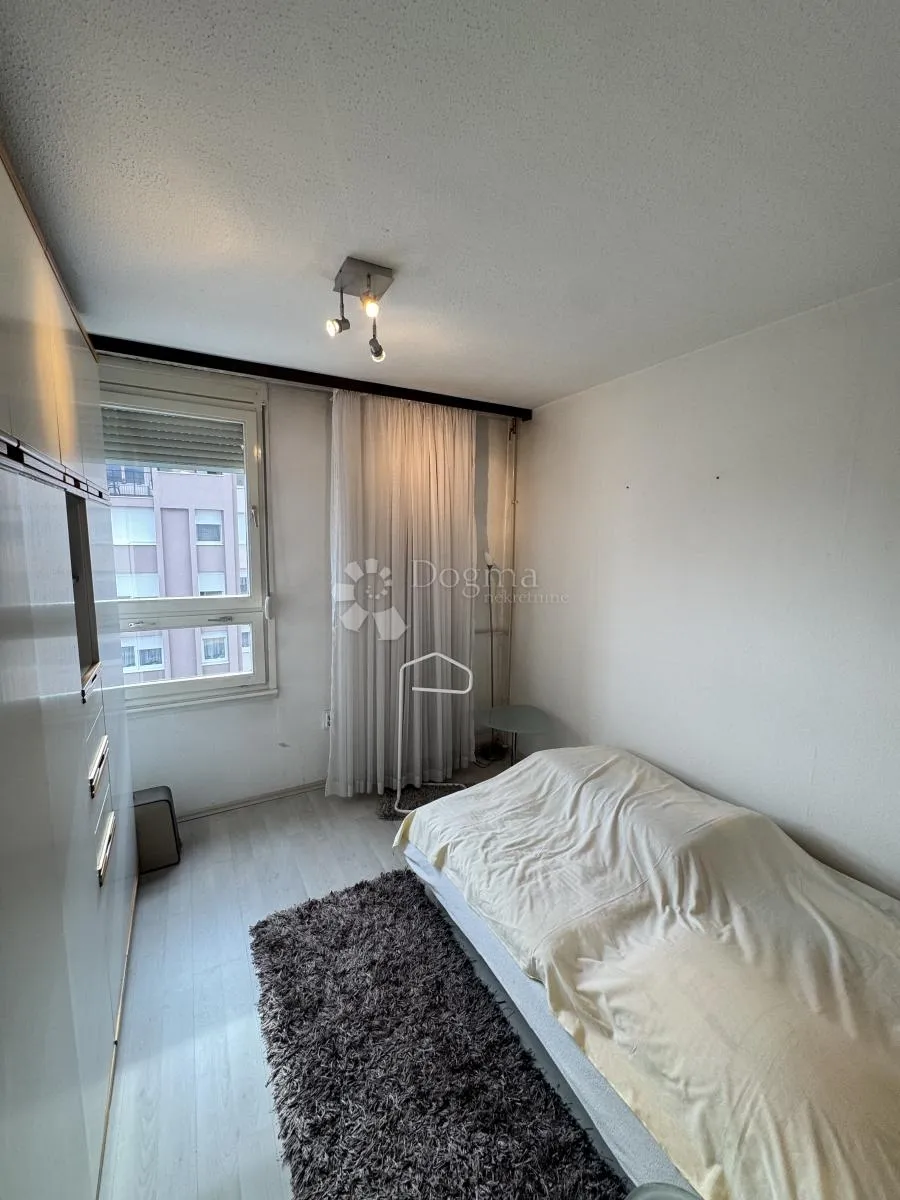 stan za renovaciju - prilika - slika 2