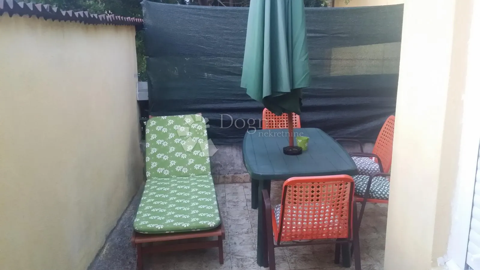 samostojeća kuća s velikom okućnicom – kaštel štafilić - slika 32