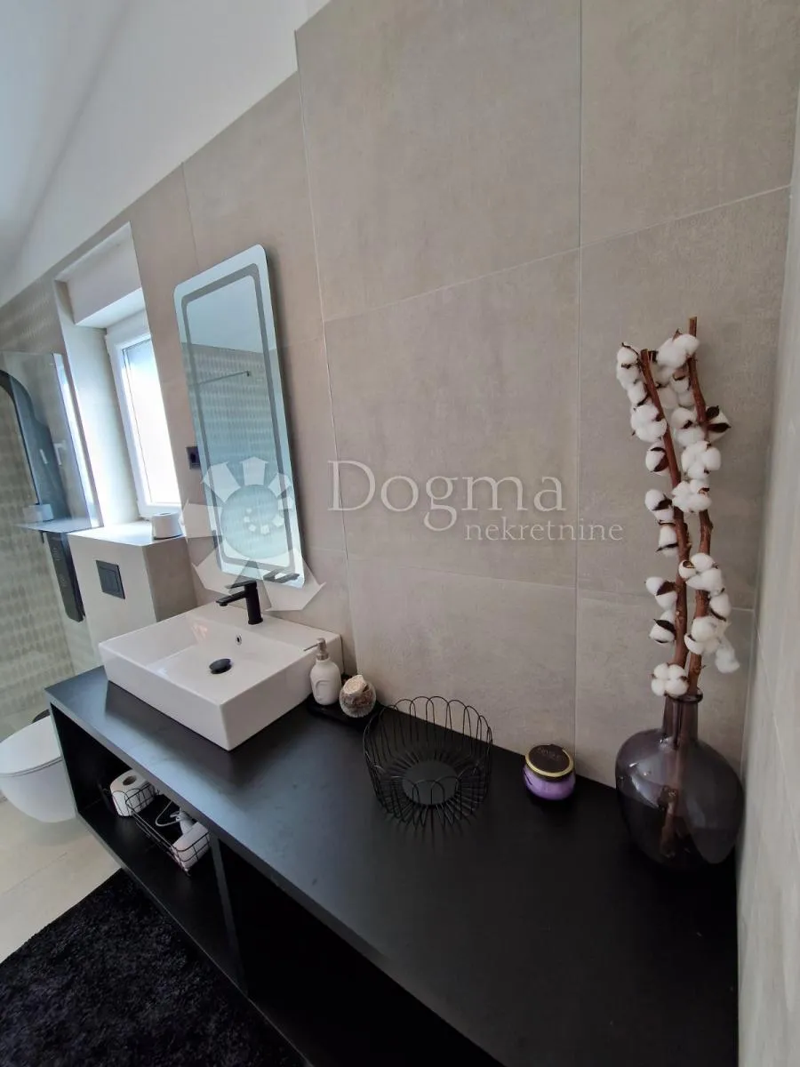 vila modernog dizajna na krku - slika 37