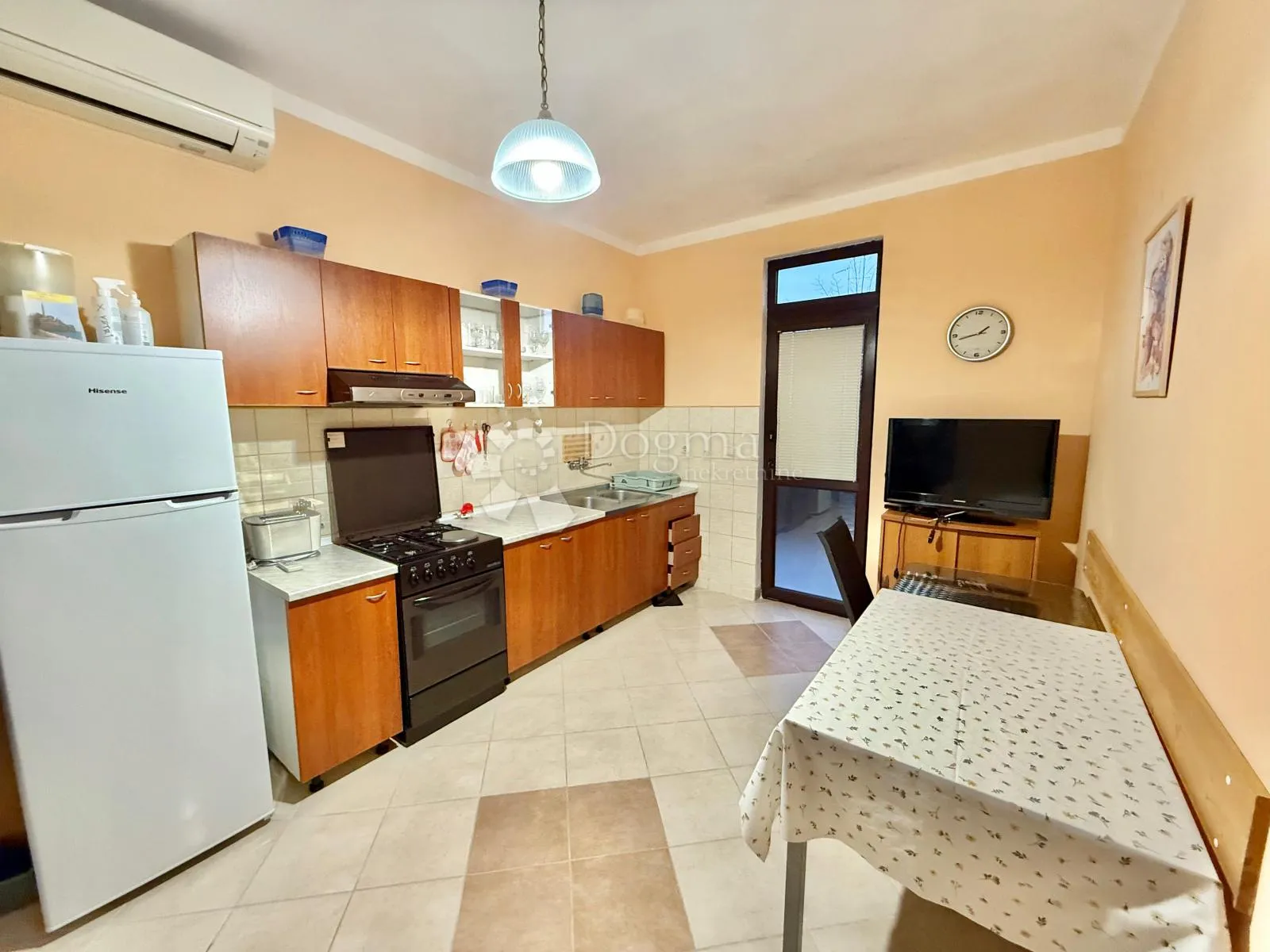 apartmanska kuća u rovinju - slika 12
