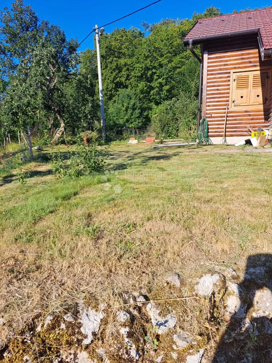 dvije useljive kuće u gornjim pazarištima - gospić okolica - slika 2