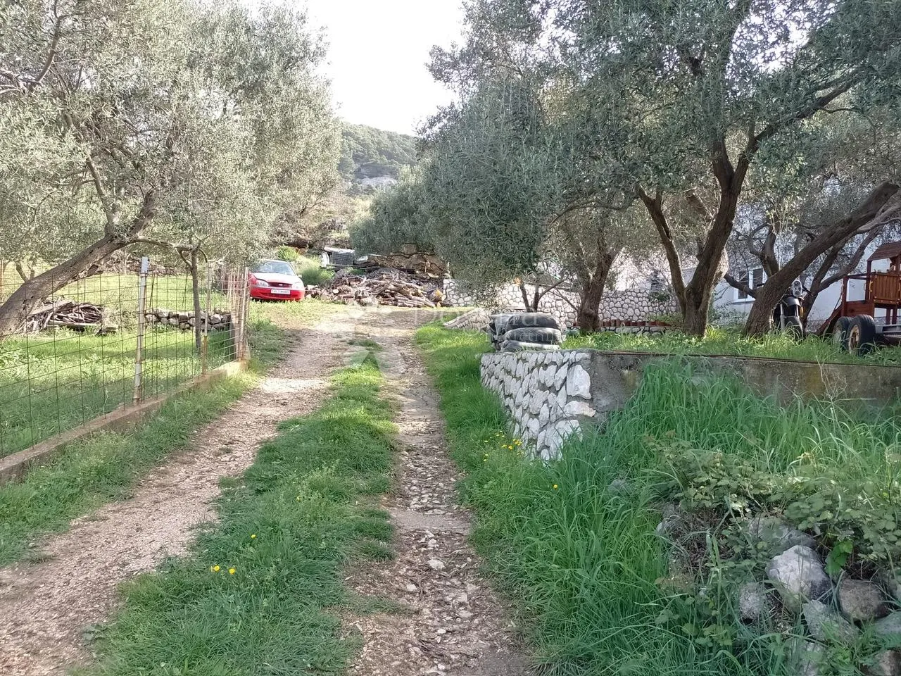 apartmanska kuća - slika 29