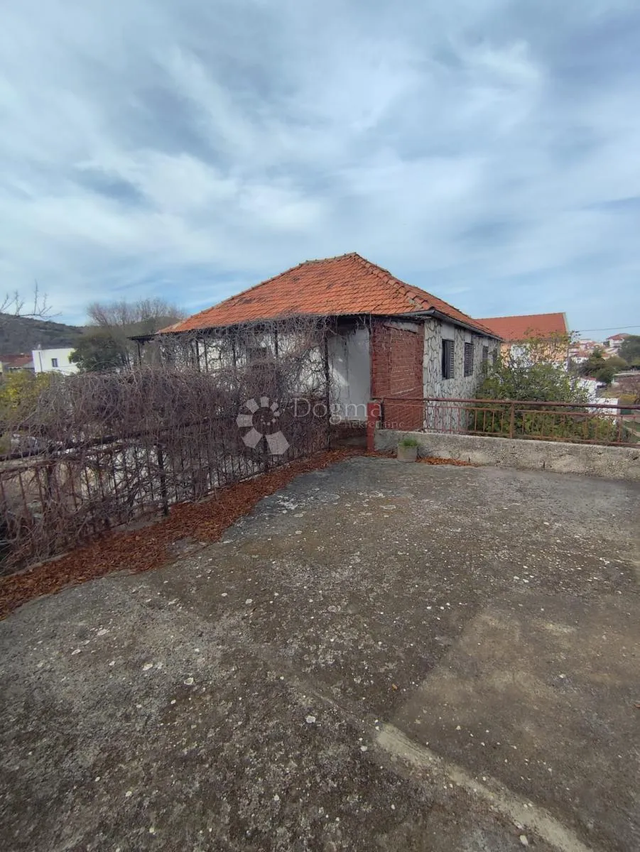 poslovni prostor 50 m od mora - slika 6