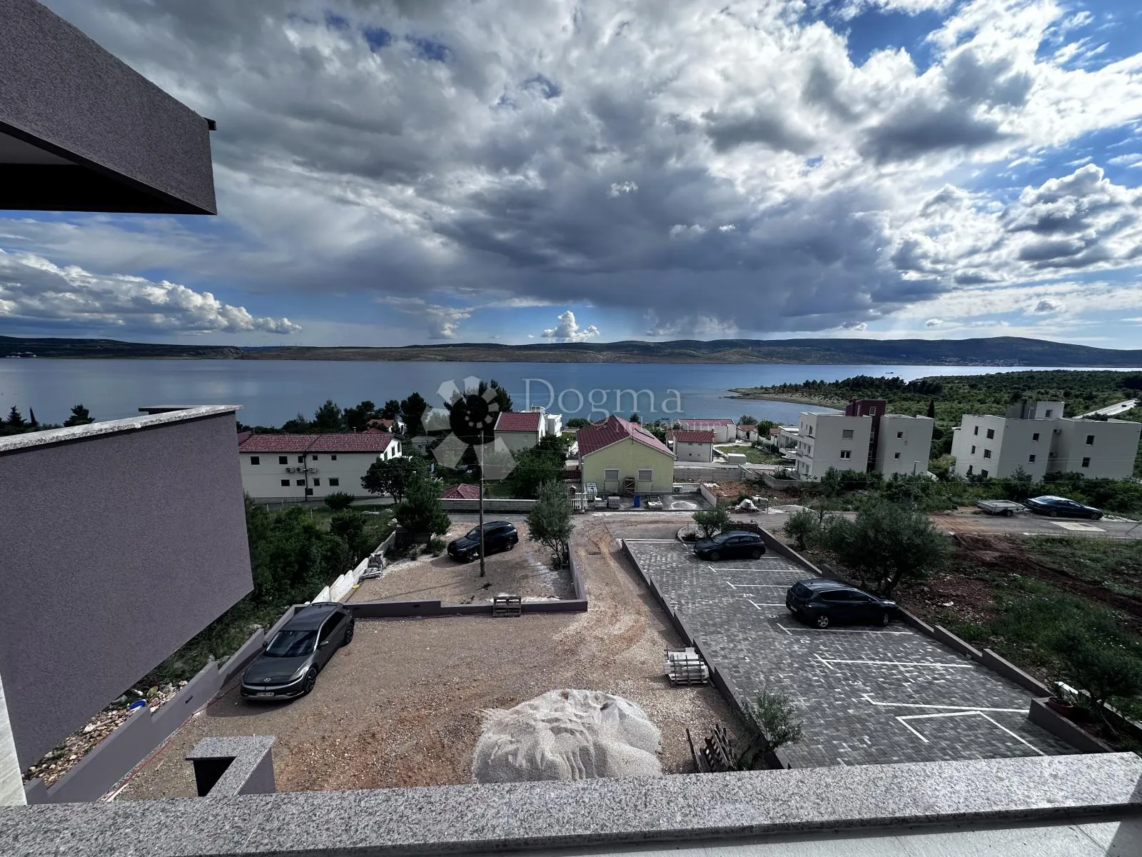 penthouse novogradnja seline pogled na more - slika 24