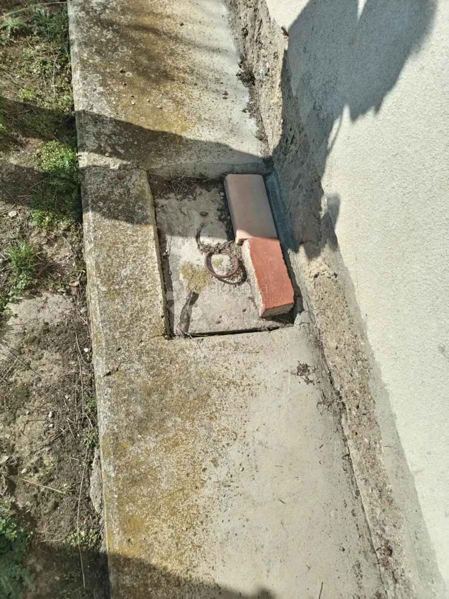 kuća sa zemljištem na prodaju - odmah useljiva ! - slika 44