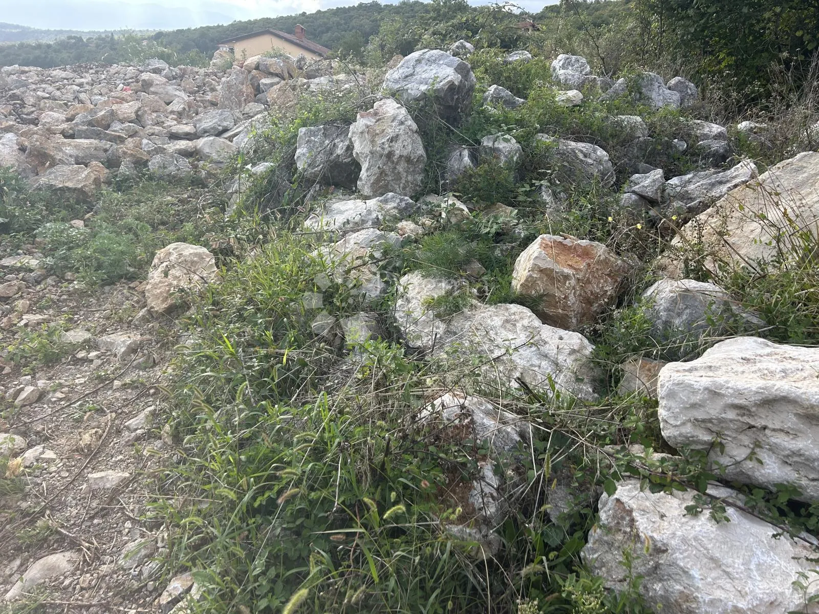 kastav građevinski teren 800m2 prodaja - slika 5