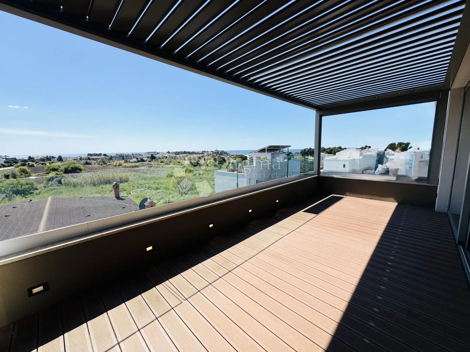 istra - luksuzan penthouse s panoramskim pogledom na more - slika 4