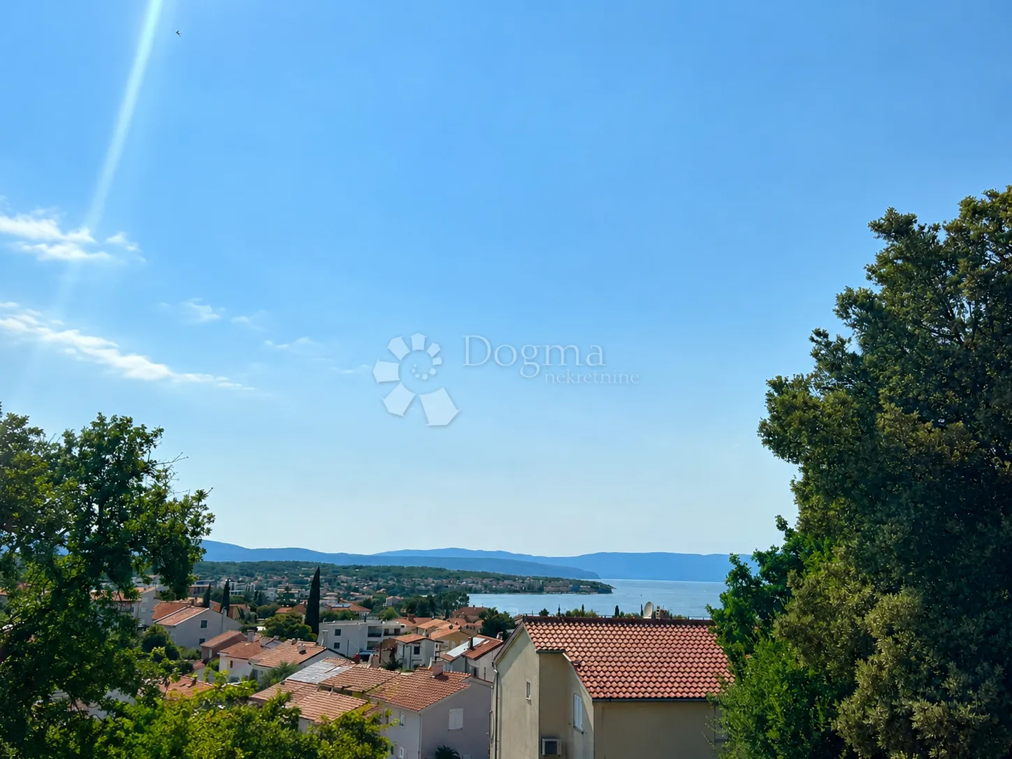 malinska centar - dvoetažni stan 117 m² - 400 m od mora - slika 15