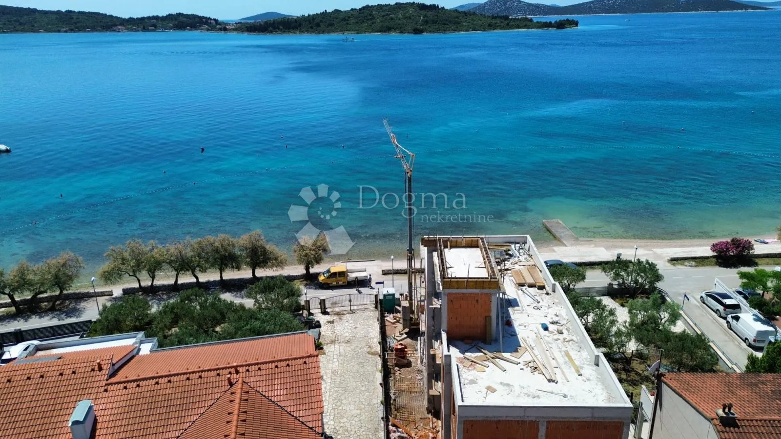vodice/srima-trosobni stan 5m od mora i plaže - slika 8