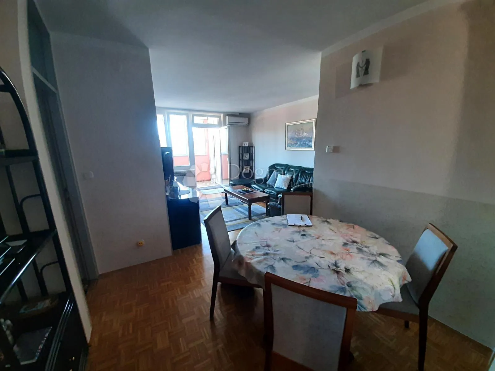sesvete – 3,5-soban stan s loggiom, 64 m2, useljiv odmah! - slika 6