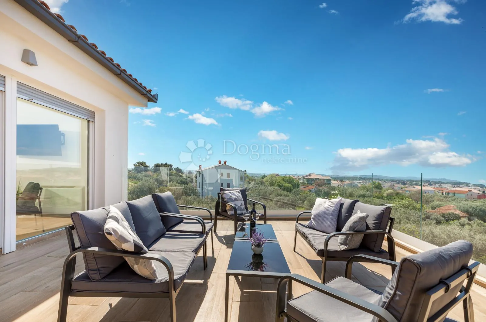 luksuzna villa 700 m od plaže s pogledom na more i brijune! - slika 36