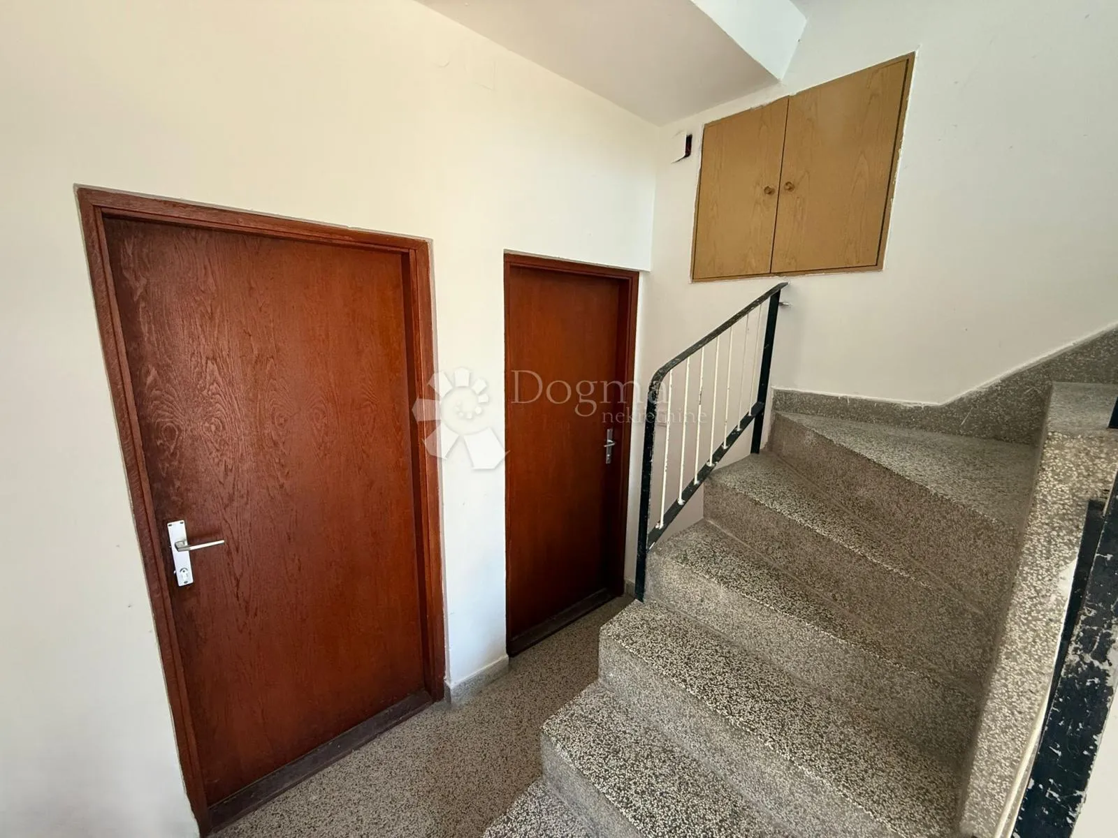 višestambena kuća 391 m² – odlična investicija - slika 5