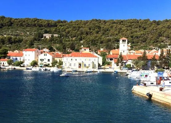 kamena kuća s panoramskim pogledom na more u nautičkoj oazi - slika 9