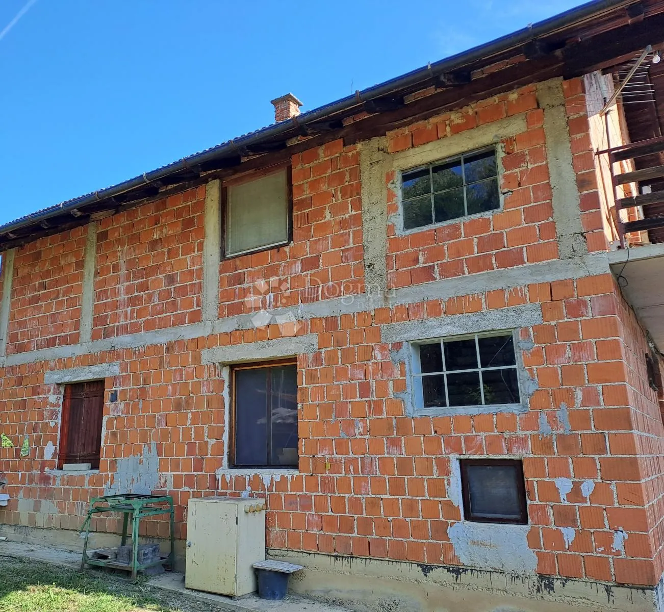 odlična kućica s 2 stana - slika 22