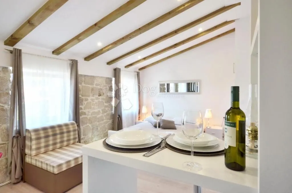 atraktivan stan s dva apartmana iza hnk-a - slika 40