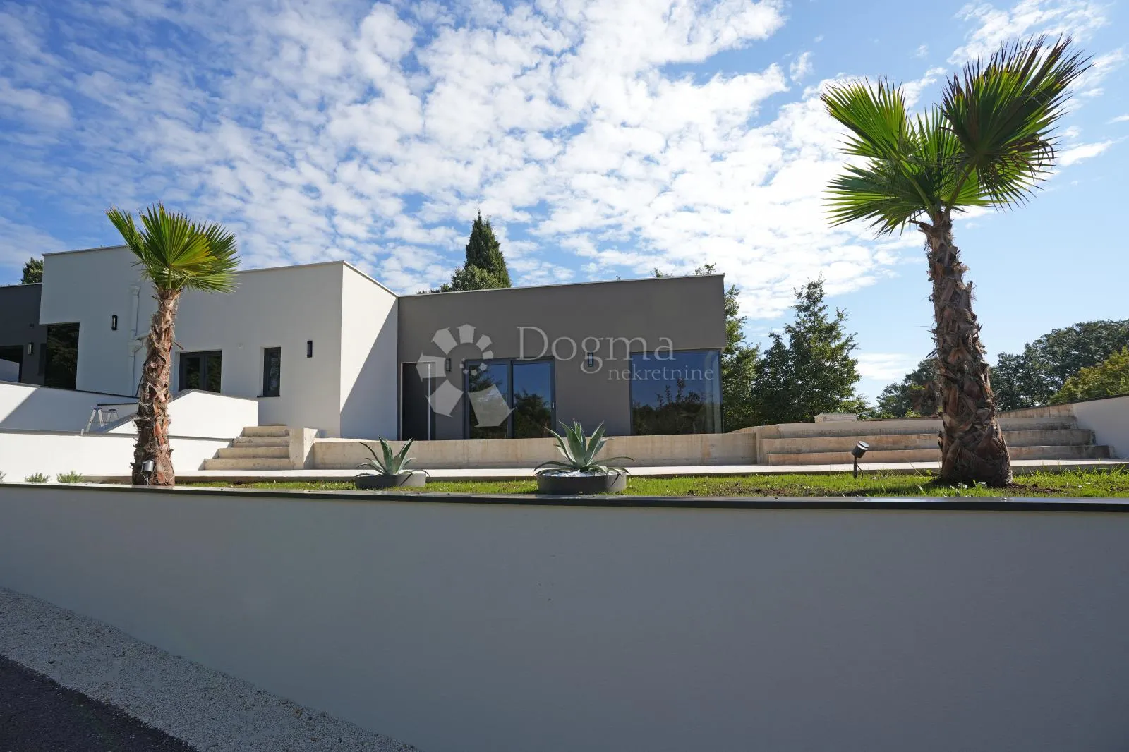 duplex kuće sa infinity bazenima - mirna lokacija - slika 20