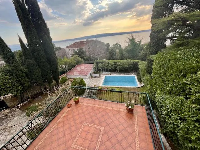 atraktivna mediteranska kuća s bazenom, blizu plaže - slika 11