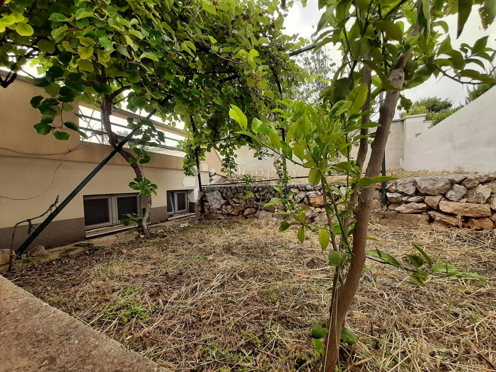 kuća 142m2 sa 2 apartmana, 100m od mora - sunčana rogoznica - slika 26
