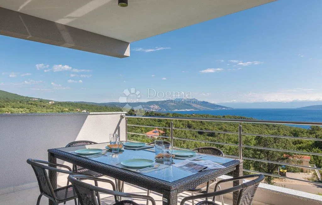 samostojeća kuća sa 2 luksuzna stana, pogled more! labin, okolica - slika 10