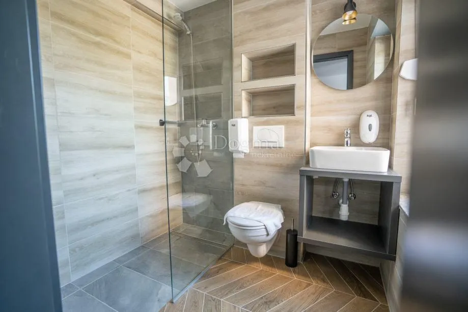 vukovar - odlično uhodano poslovanje turističkog iznajmljivanja - slika 12