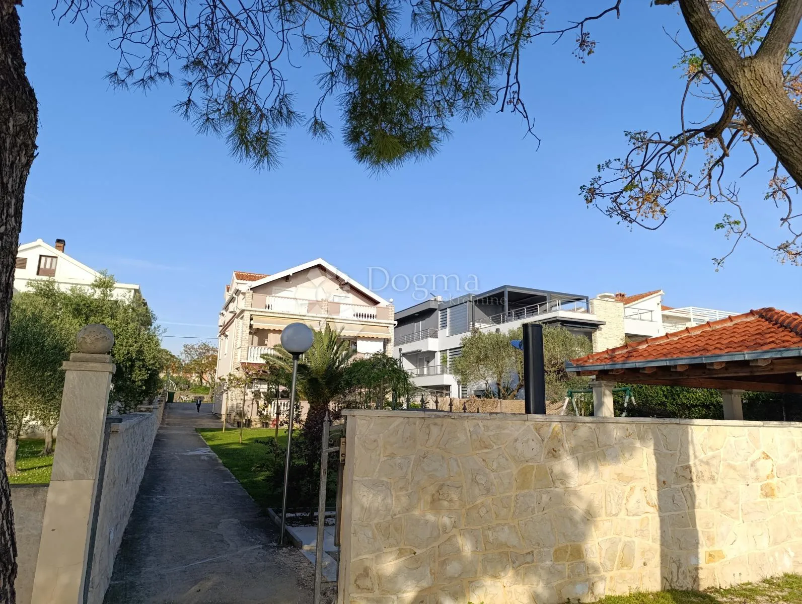 bibinje - apartmanska kuća prvi red do mora - slika 49