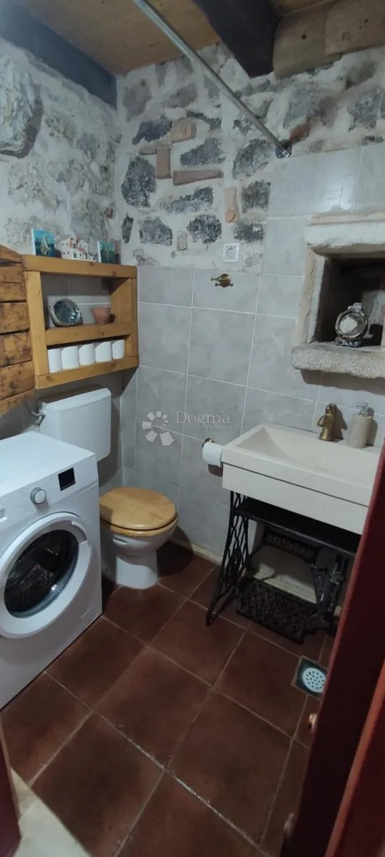hvar, gdinj (bonkovići) – kamena idila s pogledom na more - slika 6