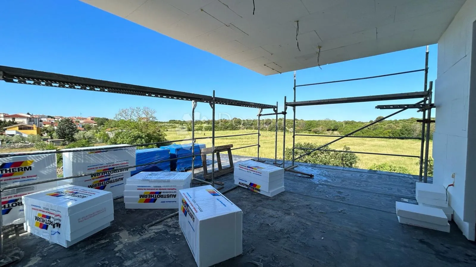 penthouse s pogledom i velikom terasom – štinjan - slika 10