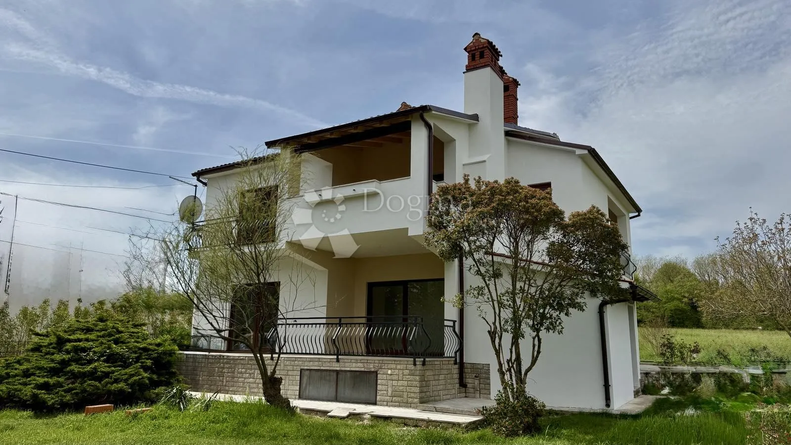 barban,kuća sa 2 stana,top lokacija - slika 14
