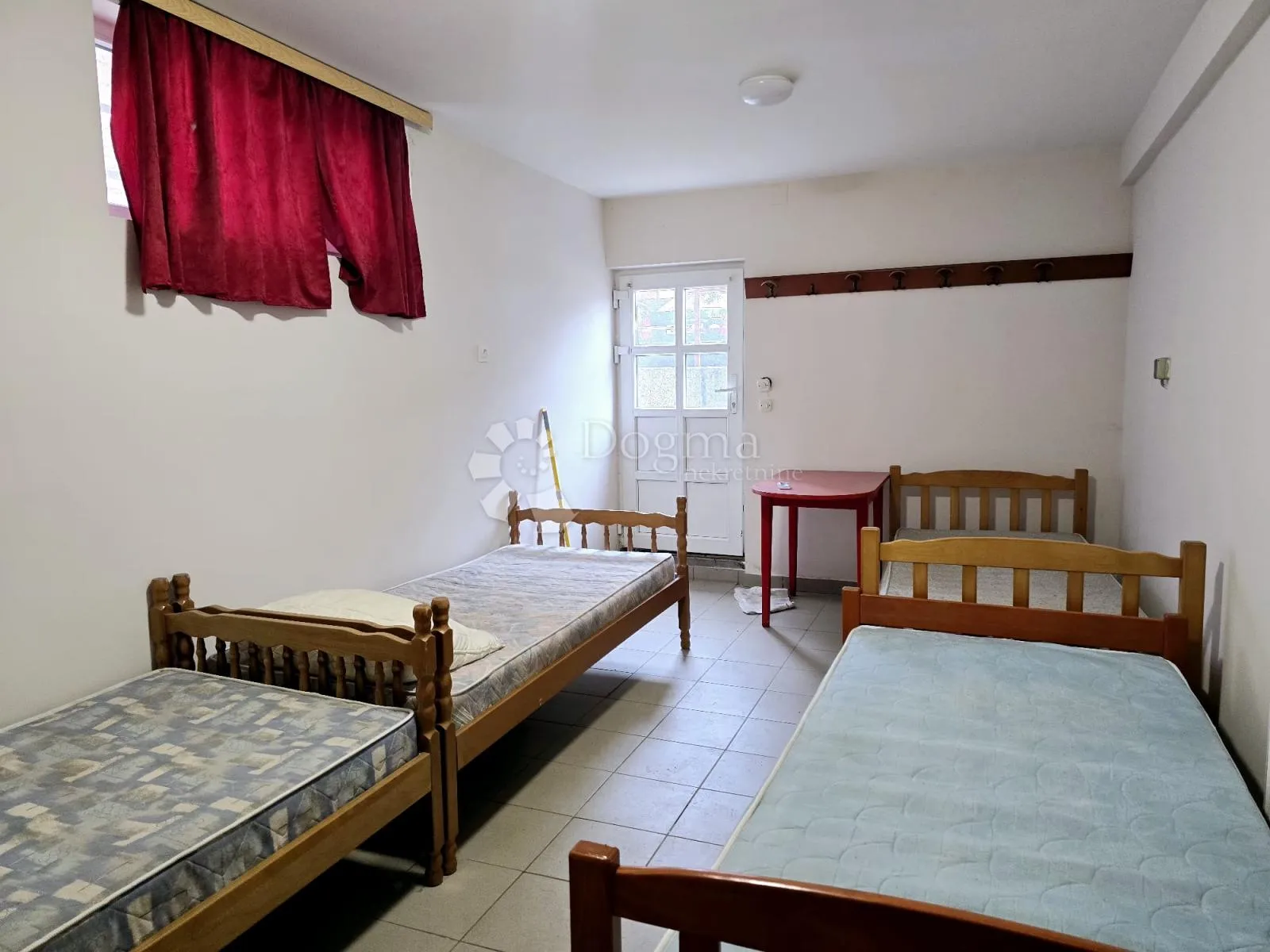 dubrava, frekventna lokacija, ukupno 135 m2 - slika 10