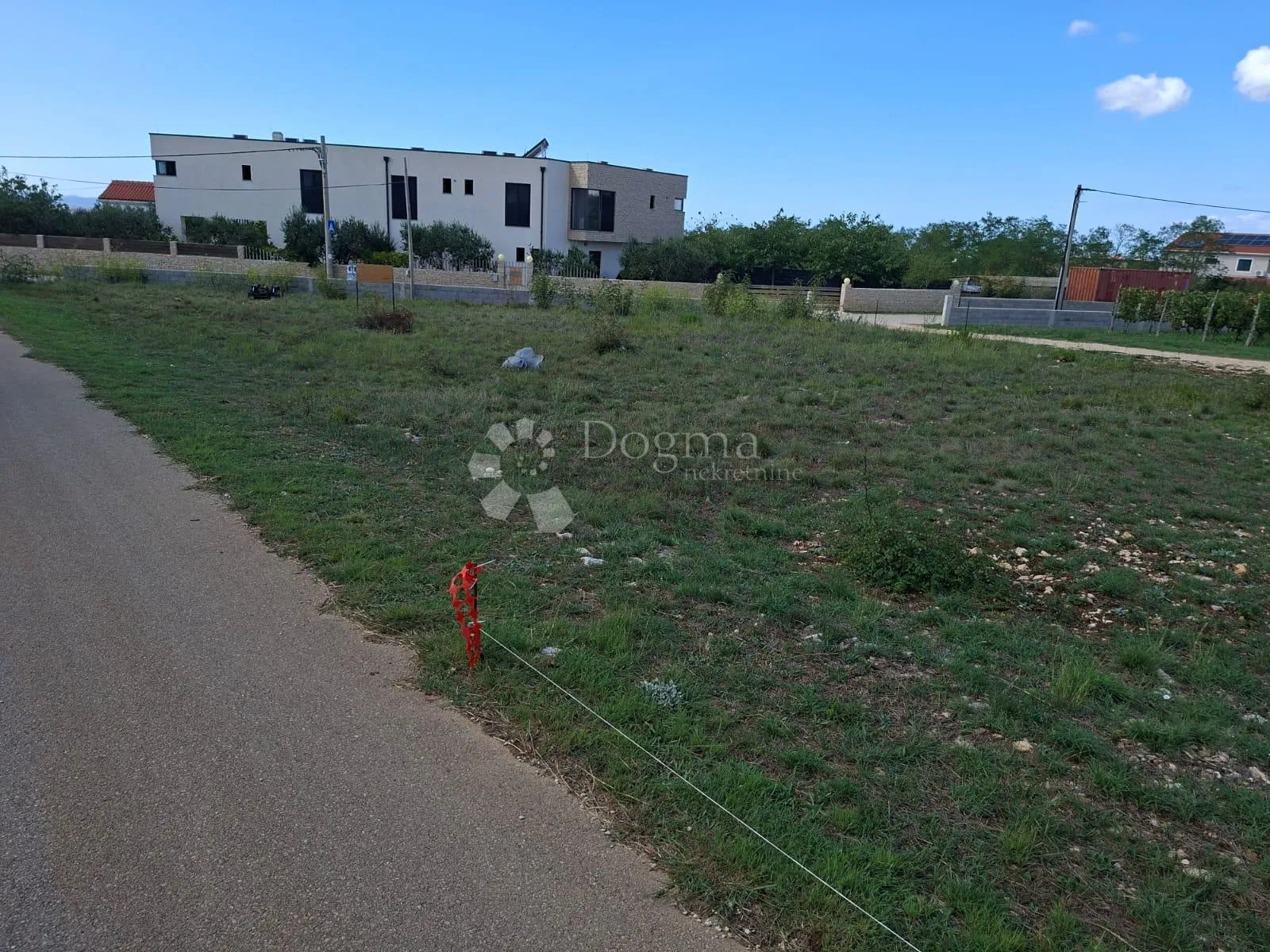 građevinsko zemljište vrsi 709 m2 - slika 4