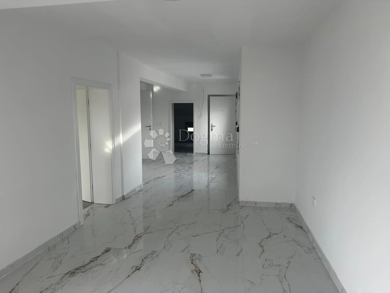 apartman sa otvorenim pogledom na more - slika 12