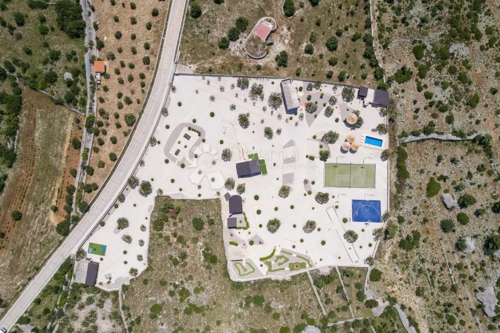 brač,milna - luksuzna vila s bazenom i sportskim sadržajima - slika 3