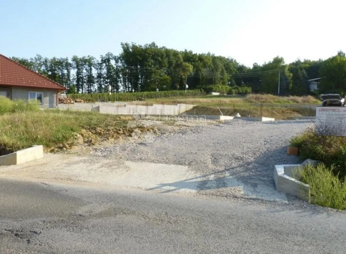 jastrebarsko, započeta gradnja - slika 2
