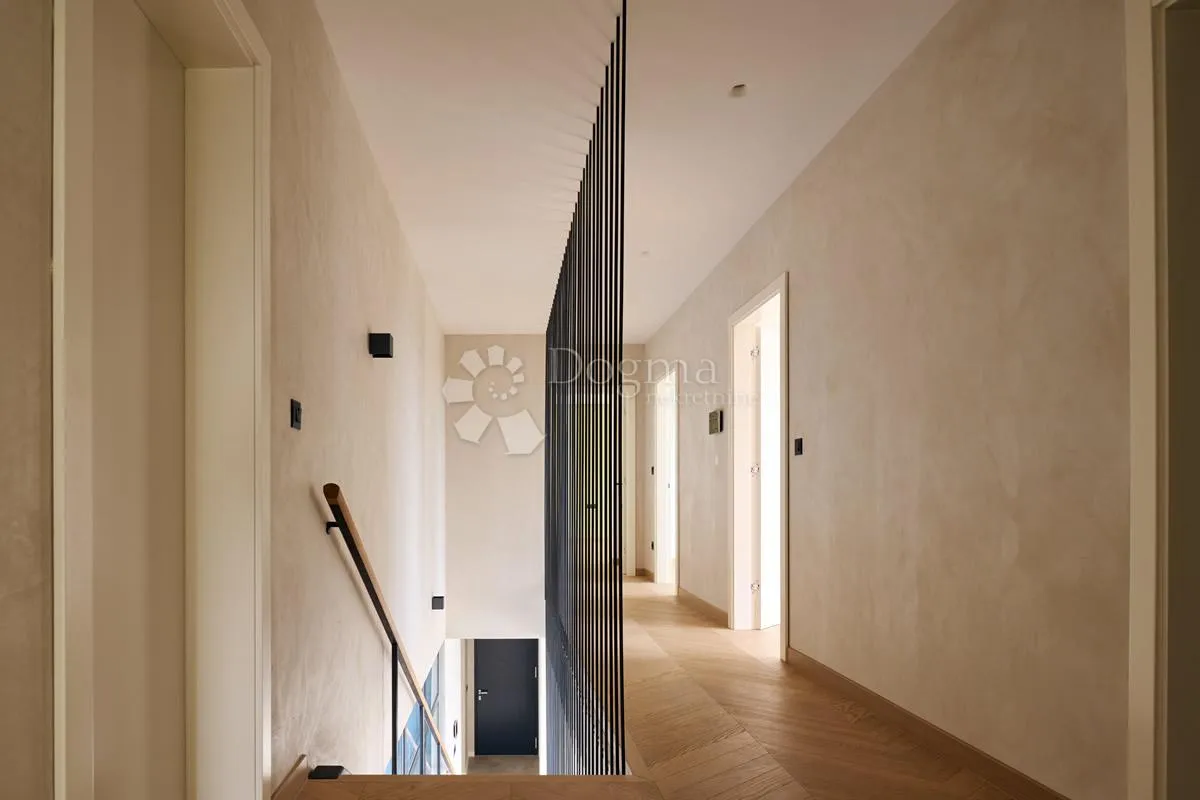 sv. filip i jakov - villa s bazenom i panoramskim pogledom na more v2 - slika 13