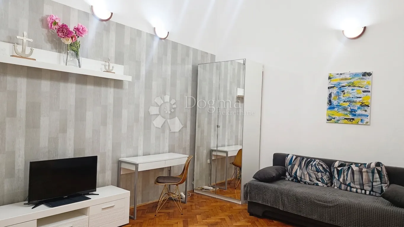 najam – moderan i renoviran stan u samom centru zagreba, 42 m² - slika 3