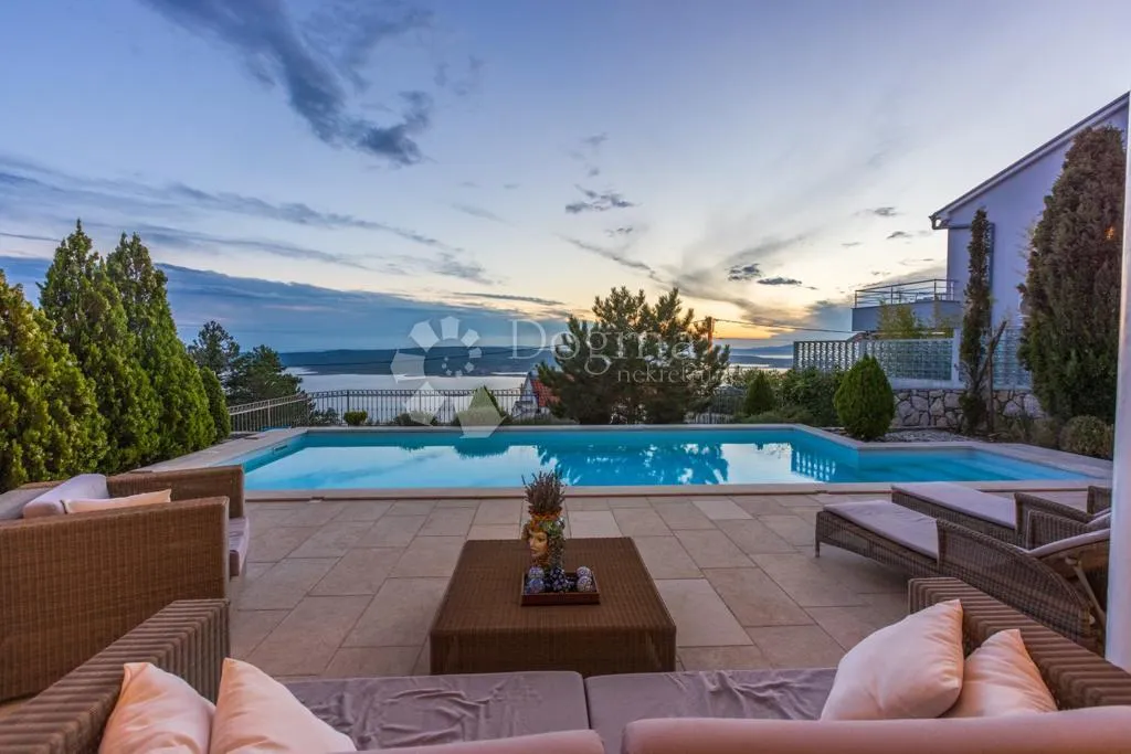 villa sa panoramskim pogledom (crikvenica) - slika 12
