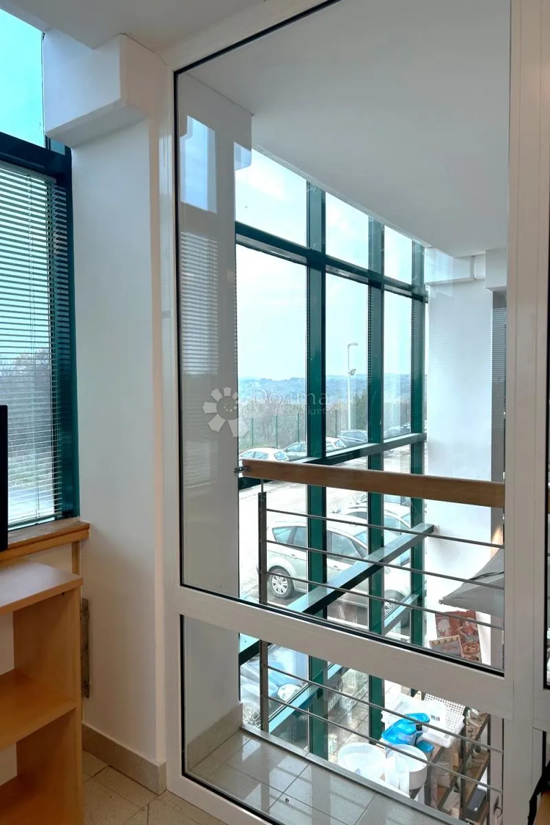 rovinj – komforan, dobro opremljen ured - slika 7