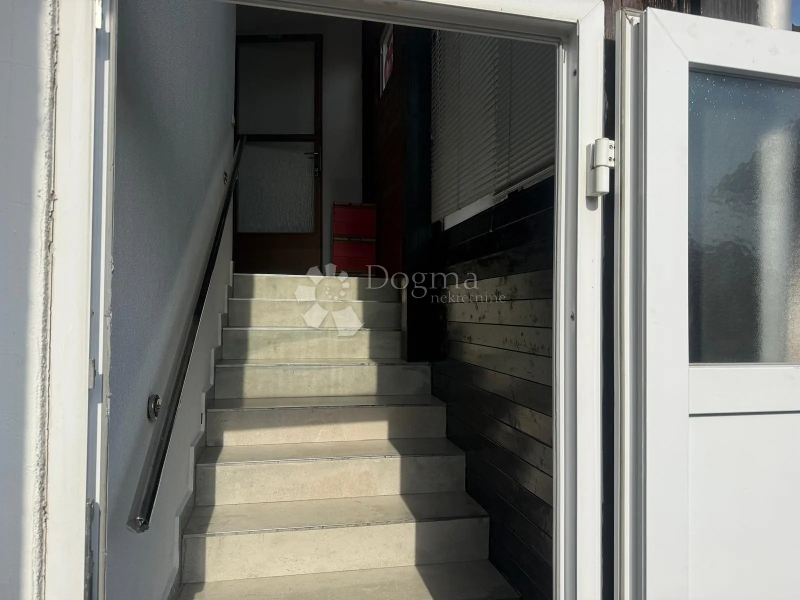 stan u kući 95,2 m2 - gornji kućan - slika 3