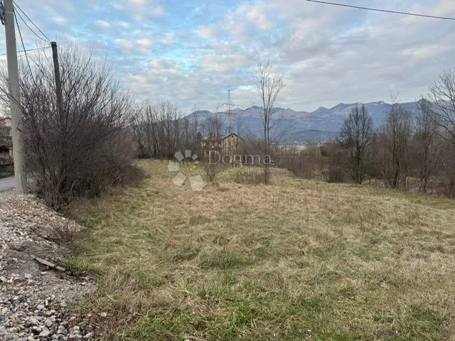 Građevinsko zemljište Klana – 1657m2