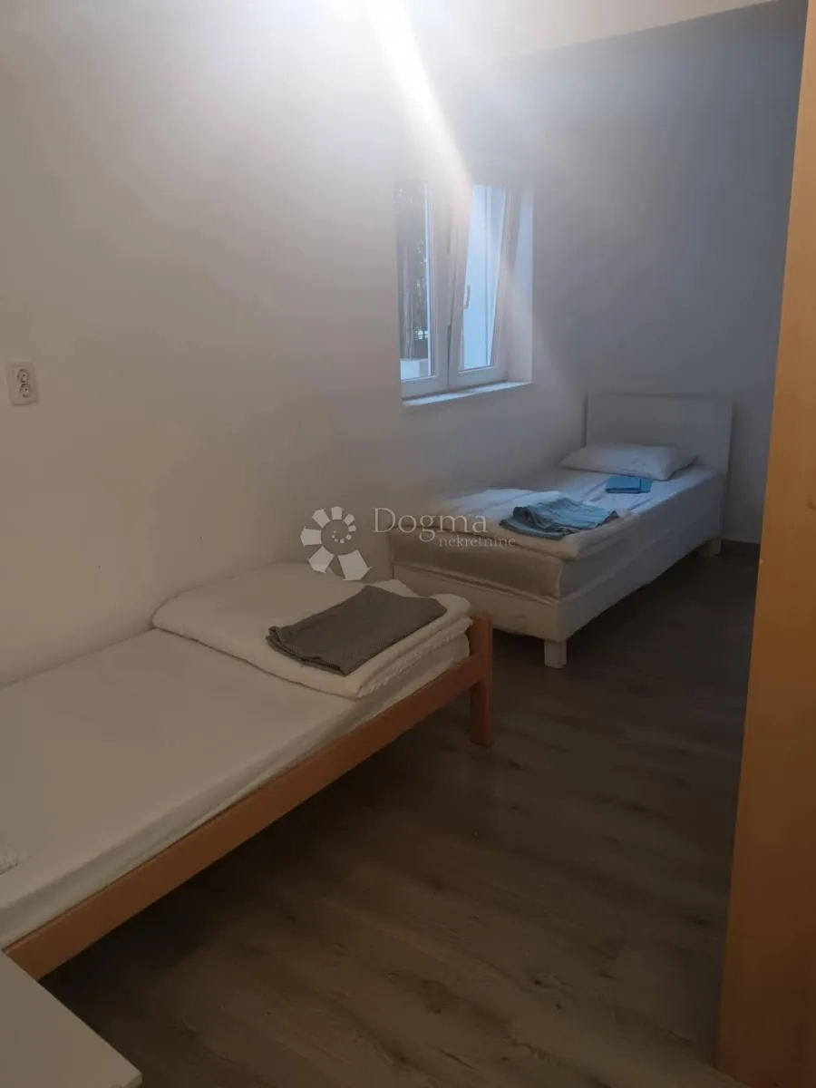 kastav, jelušići – prostrana etaža kuće - slika 8