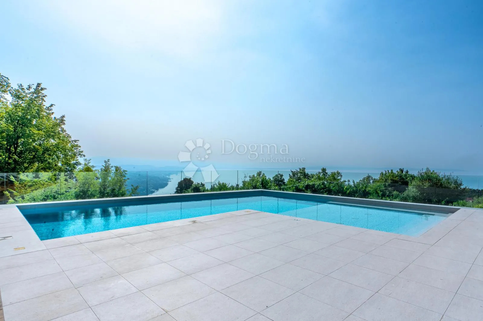 moderno opremljena ★★★★★ villa s bazenom i panoramskim pogledom na kvarner - slika 26