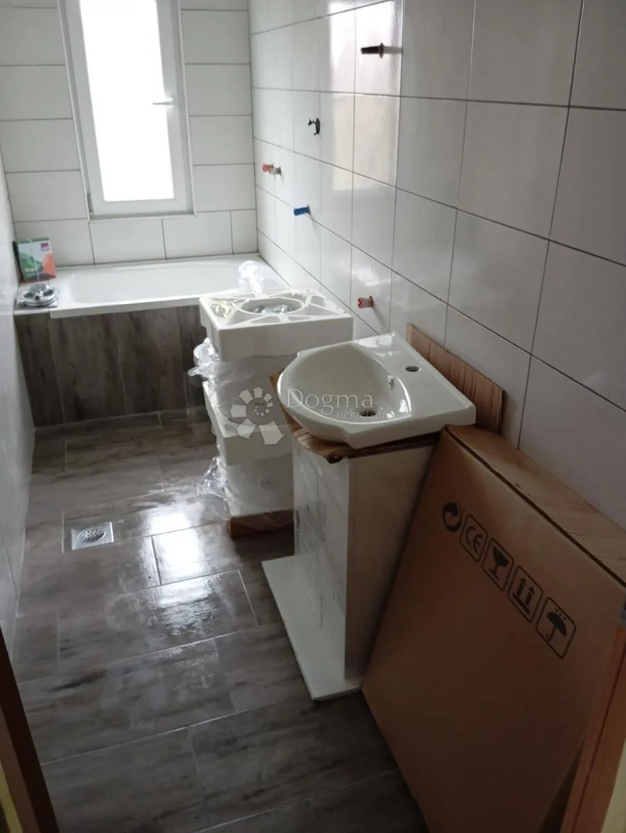 kuća sa velikom okućnicom – voloder - slika 4