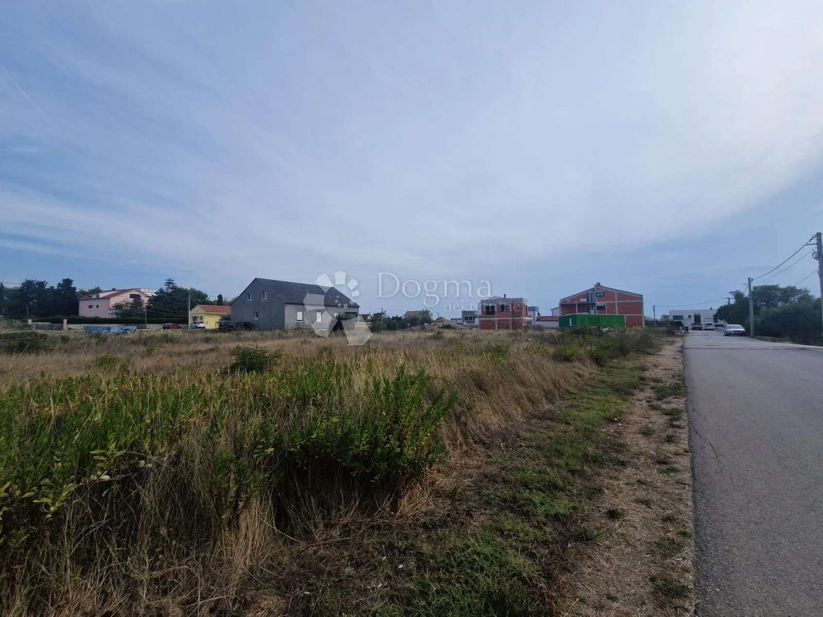 vrsi - građevinsko zemljište 670 m2 - blizina centra - slika 8